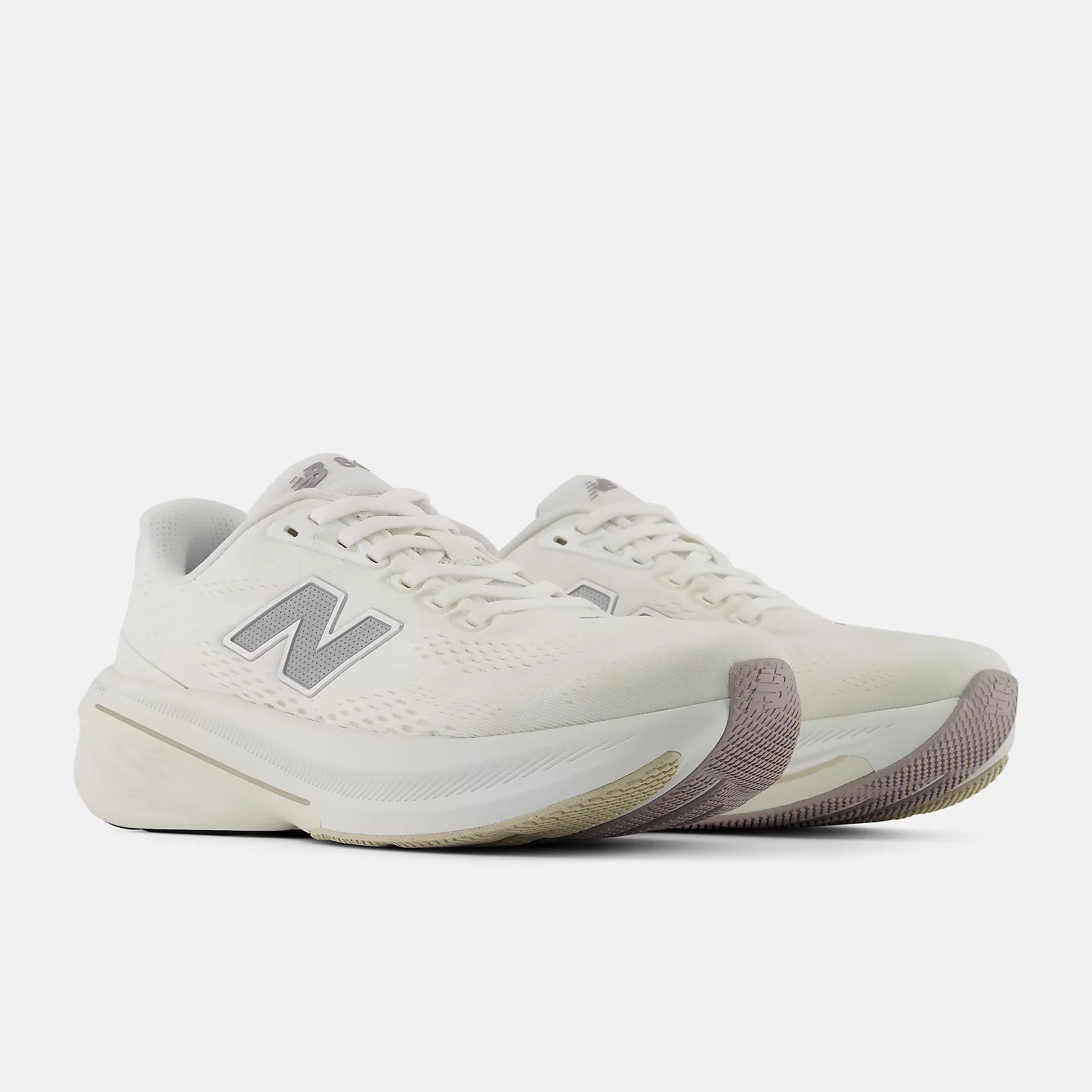 New Balance 860 V15 Womens - Image 4