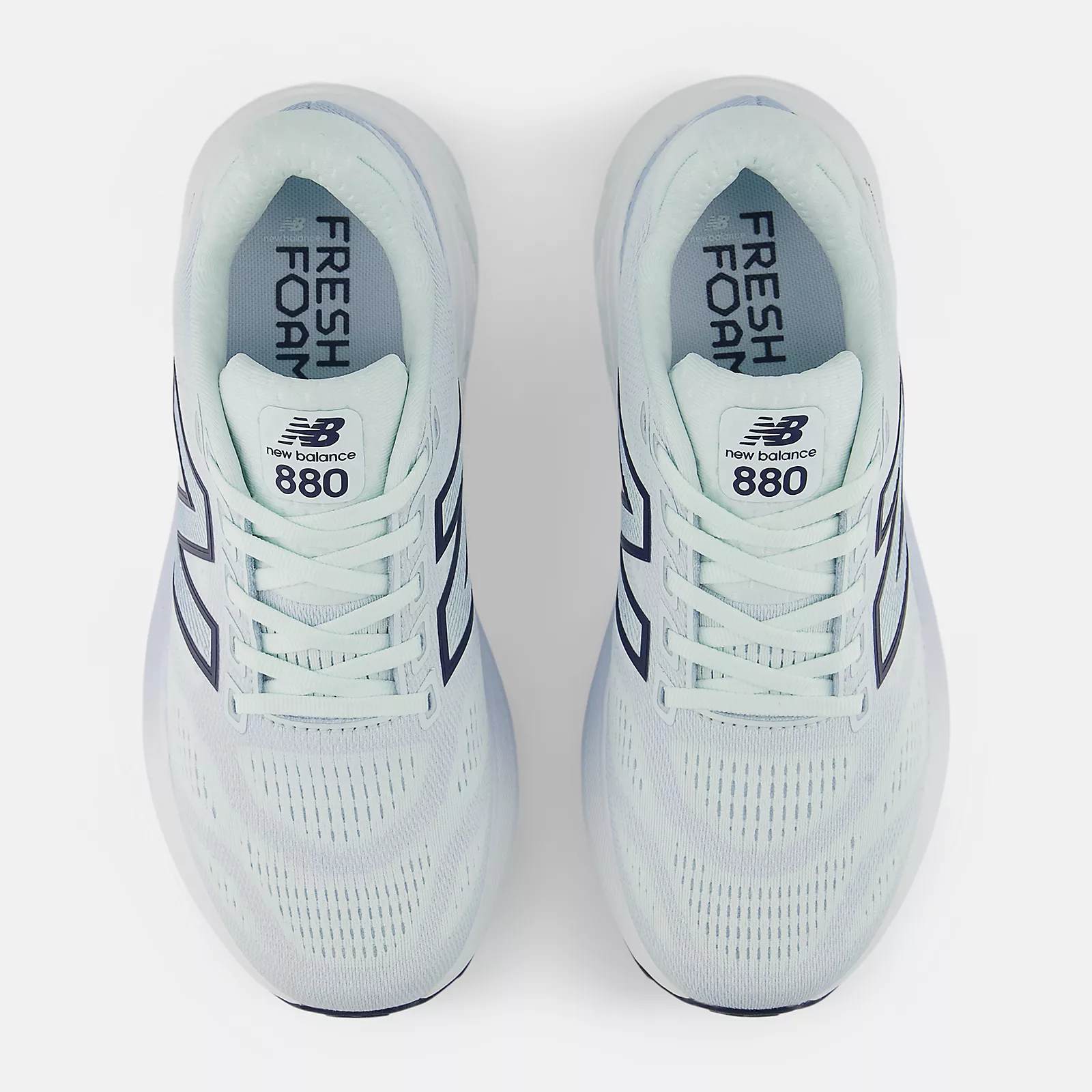 New Balance 880 V15 Womens - Image 3