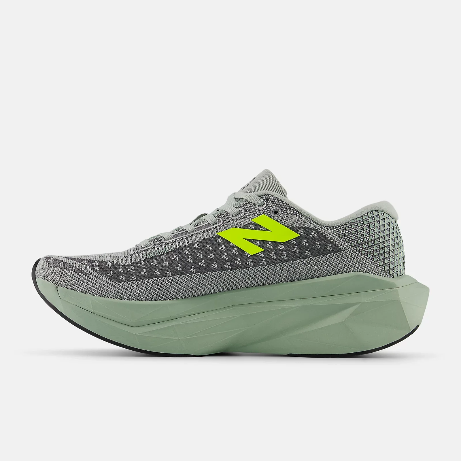 New Balance Fuel Cell Supercomp Trainer V3 2E Wide Mens - Image 2