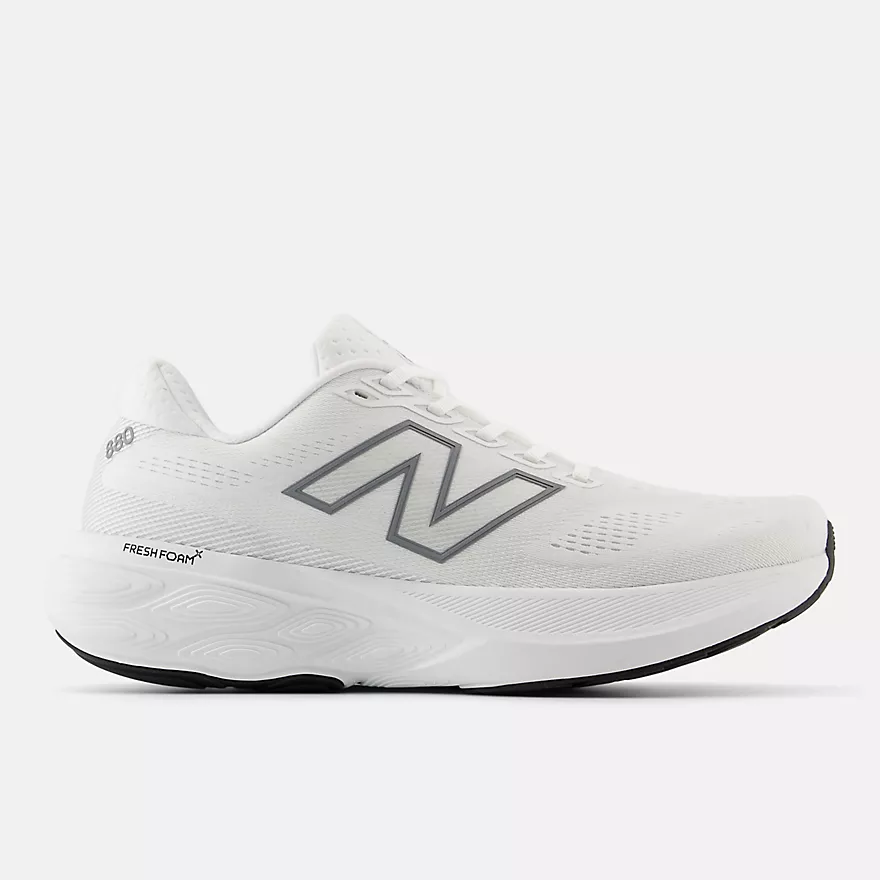 New Balance M880 V15 2E Wide Mens