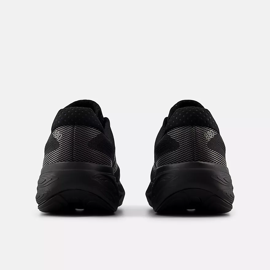 New Balance M880 V15 4E X Wide Mens - Image 6