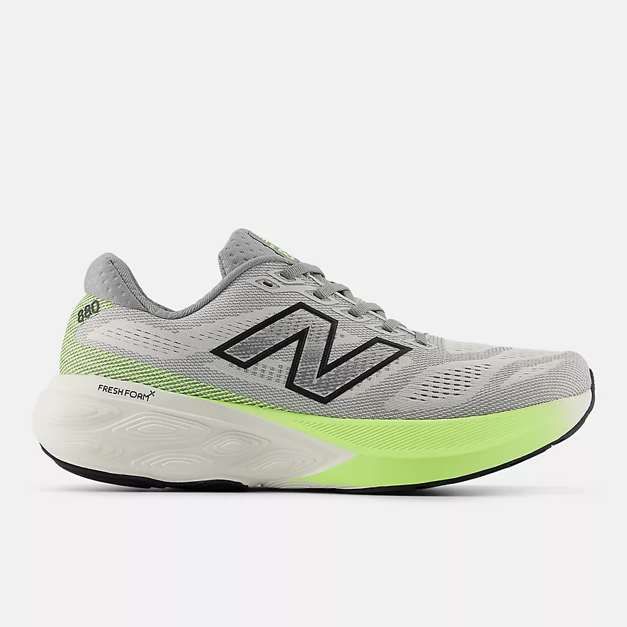 New Balance M880 V15 Mens